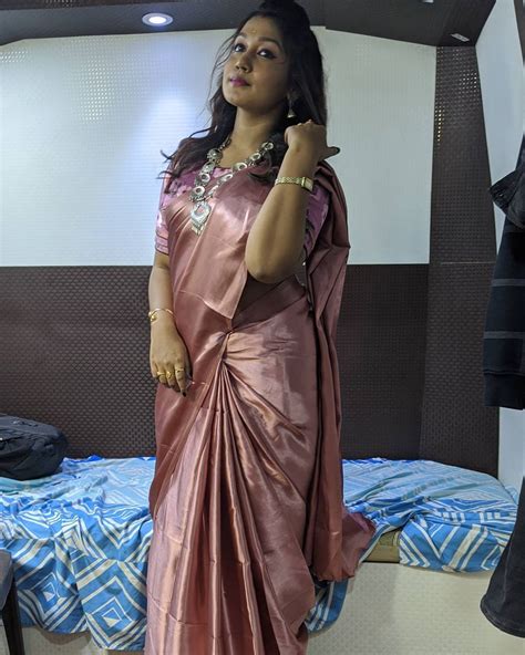 satin aunty